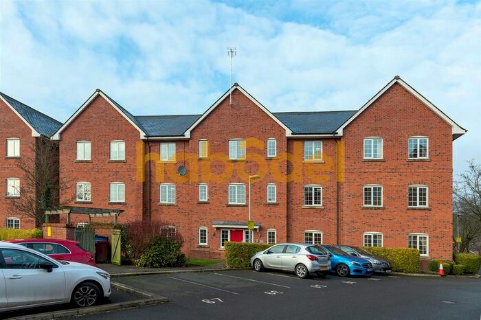 2 Bedroom Flat To Rent In Douglas Chase, Radcliffe, Manchester, M26