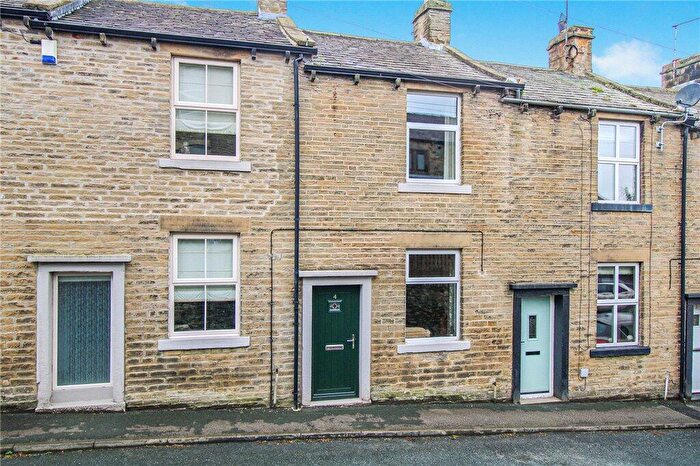 1 Bedroom Terraced House For Sale In Foxcroft Row, Carleton, Skipton, BD23