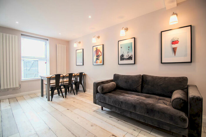 6 Bedroom Property To Rent In Jamieson Road, Liverpool, L15