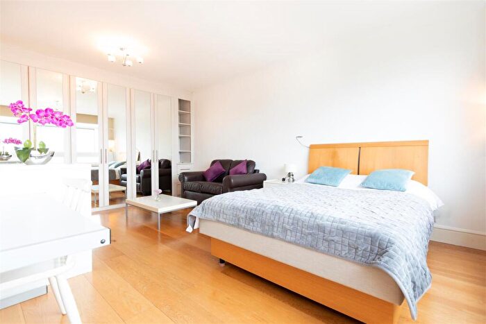 Apartment To Rent In Lyndhurst Court, St Johns Wood, NW8