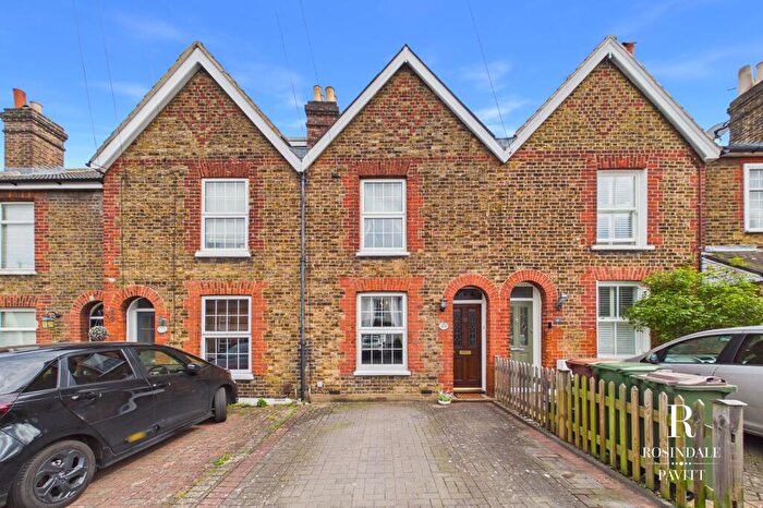 2 Bedroom Terraced House For Sale In Francis Road, Wallington, SM6