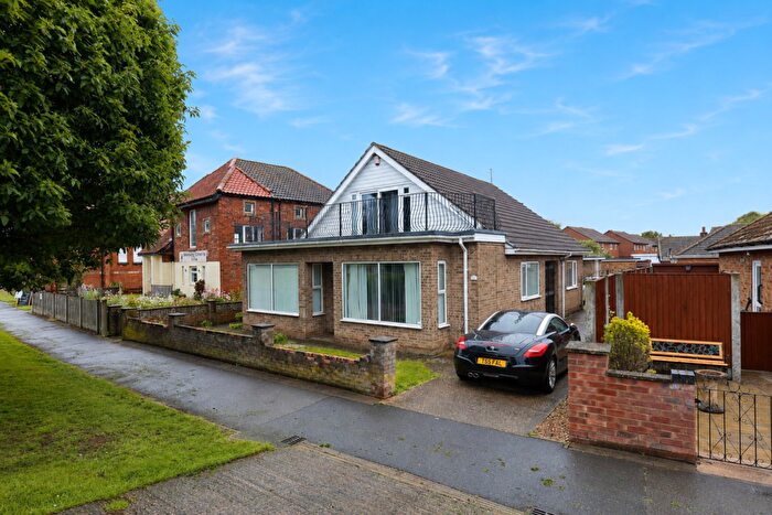 4 Bedroom Detached Bungalow For Sale In Roman Bank, Skegness, PE25