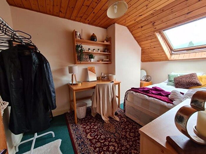 7 Bedroom House To Rent In Brudenell Avenue, Leeds, LS6