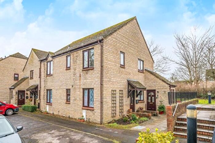 2 Bedroom Terraced House For Sale In Riverside Gardens, Witney, OX28