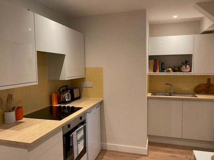 Studio To Rent In St. Cuthbert Street, Wells, BA5