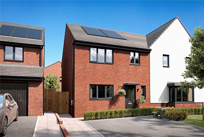 3 Bedroom End Of Terrace House For Sale In Haslingden Road, Blackburn, Lancashire, BB2