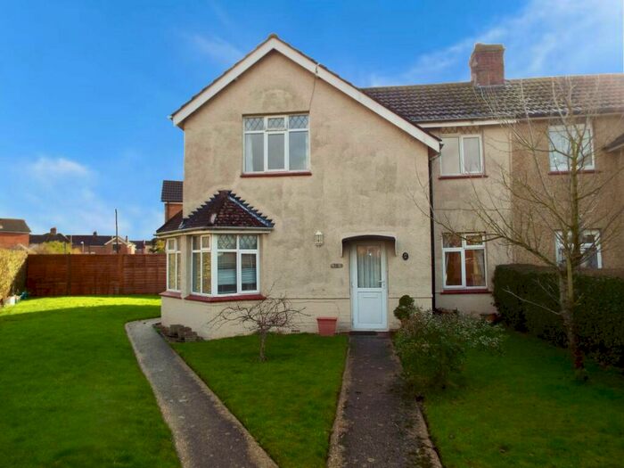 3 Bedroom Semi-Detached House To Rent In Hardy Road, Eastleigh, SO50