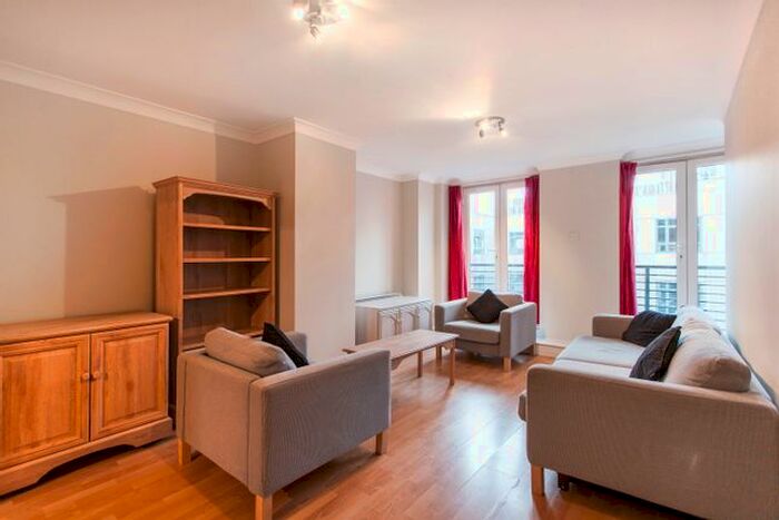 2 Bedroom Flat To Rent In Old Street, London, EC1V