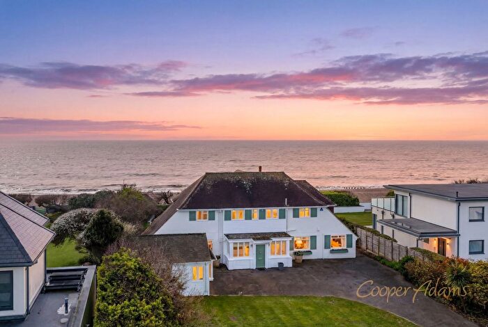 5 Bedroom Detached House For Sale In Seafield Road, East Preston, BN16