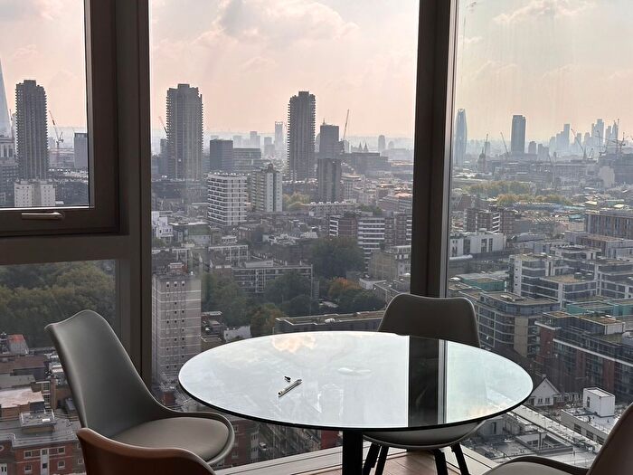 1 Bedroom Flat To Rent In Bollinder Place, London, EC1V