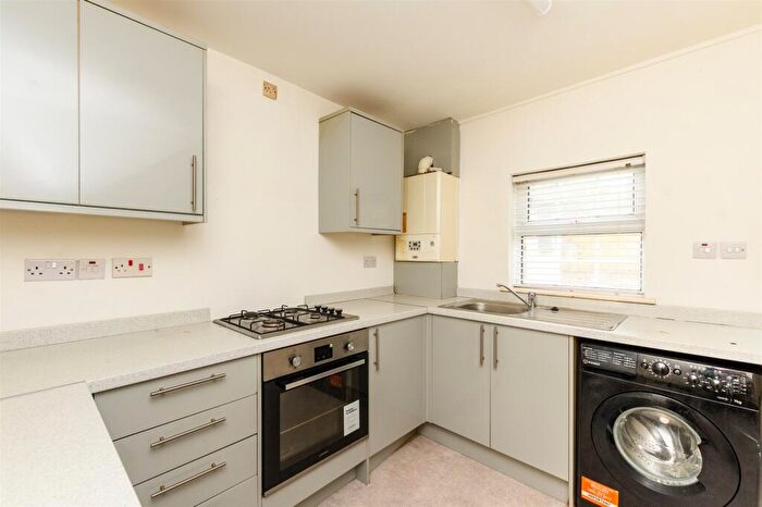 1 Bedroom Terraced House For Sale In High Street, Farningham, Kent, DA4