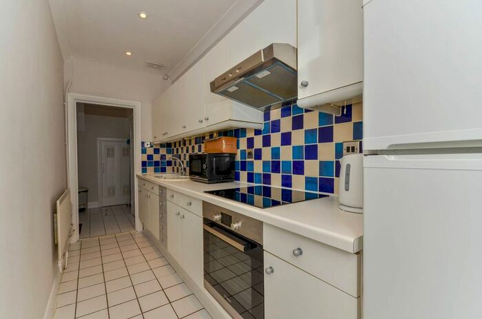 Studio To Rent In Onslow Gardens, South Kensington, London, SW7