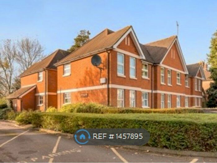 1 Bedroom Flat To Rent In Regents Park Rd, Southampton, SO15