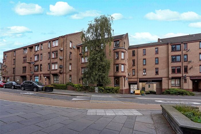 1 Bedroom Flat For Sale In Upper Craigs, Stirling, Stirlingshire, FK8