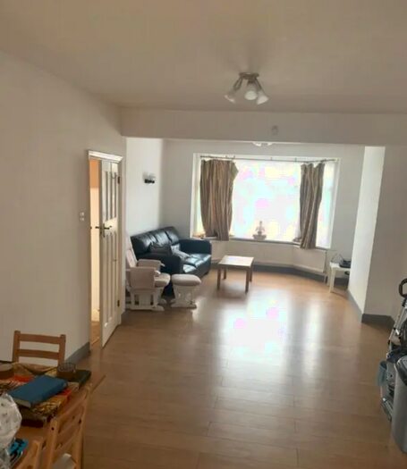 3 Bedroom Terraced House To Rent In Horns Road, Barkingside, IG6