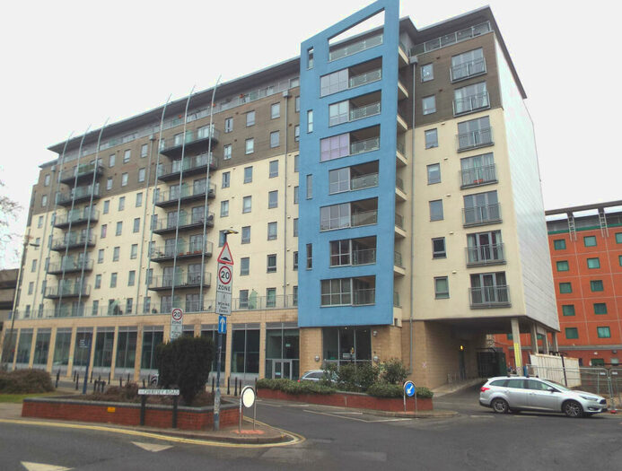 1 Bedroom Flat To Rent In Woking Town Centre, GU21