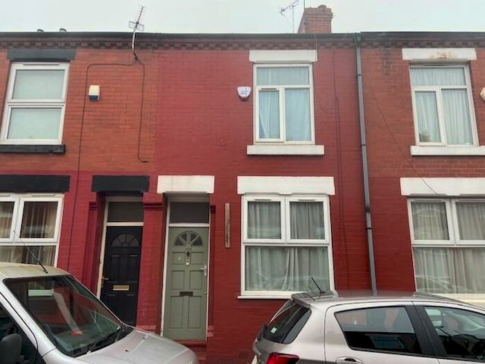 3 Bedroom Private Hall To Rent In Brailsford Road, Manchester, M14
