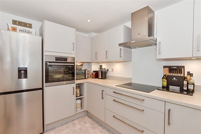 2 Bedroom Semi-Detached House For Sale In Conference Way, Maidstone, Ongar, Kent, ME16