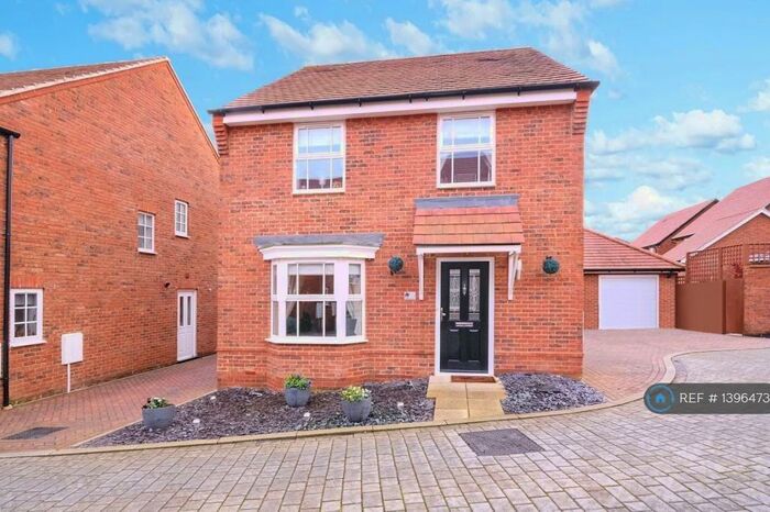 4 Bedroom Detached House To Rent In Elinor Vale, Ebbsfleet Valley, Swanscombe, DA10