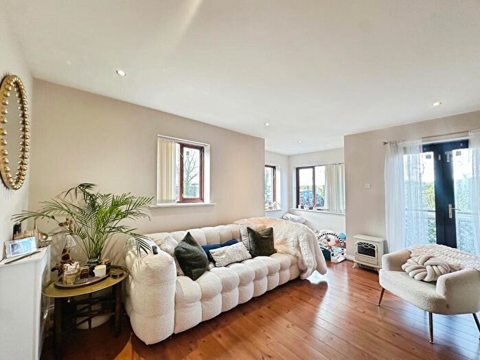 1 Bedroom Flat For Sale In Williams Park, Benton, Newcastle Upon Tyne, NE12