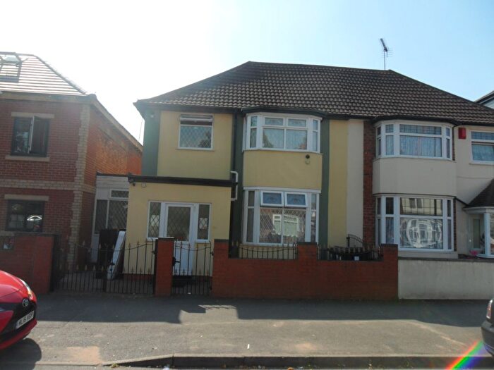 1 Bedroom Terraced House To Rent In Bragg Road, Birmingham, B20