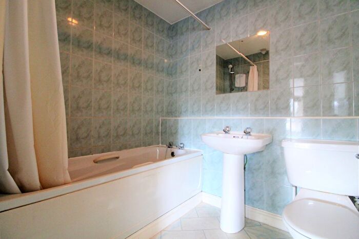1 Bedroom Flat To Rent In Central Road, Leeds, LS1