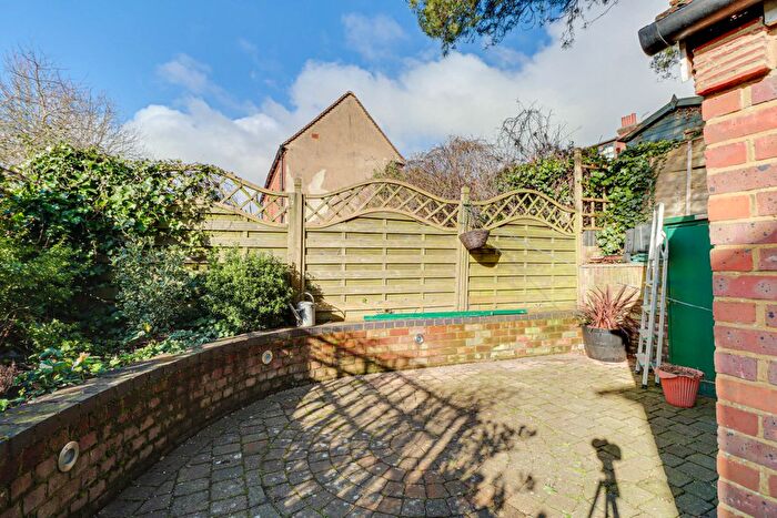 1 Bedroom Semi-Detached House To Rent In Southend Cottages, Fishpool Street, St. Albans, AL3