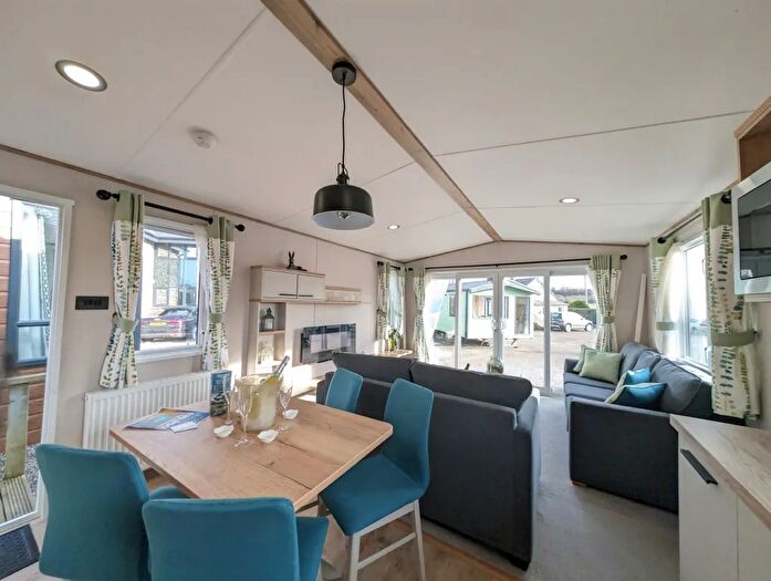 2 Bedroom Property For Sale In Beverley, Fell End Holiday Park, Beetham, LA7