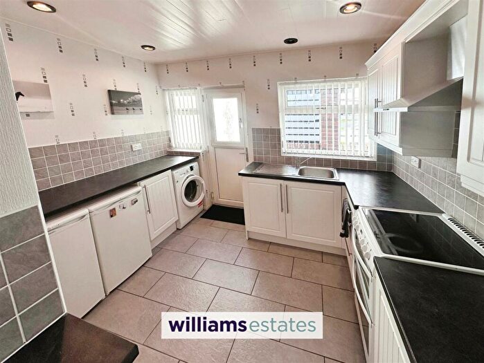 2 Bedroom Detached Bungalow For Sale In Parc Bron Deg, Dyserth, LL18