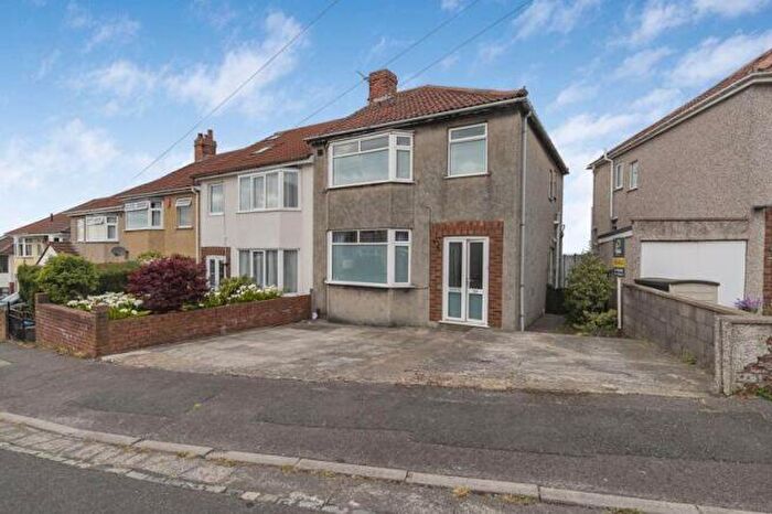 3 Bedroom End Of Terrace House For Sale In Cottrell Avenue, Bristol, BS15