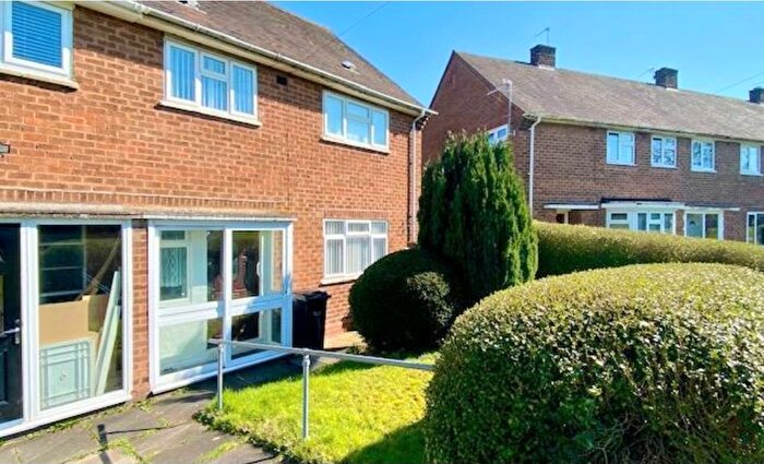 3 Bedroom Property To Rent In Aldersley Road, Wolverhampton, WV6