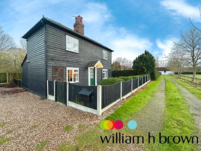 2 Bedroom House To Rent In Hall Road, Panfield, Braintree, CM7