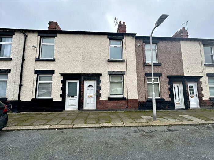 3 Bedroom Terraced House To Rent In Delhi Street, Walney Island, LA14