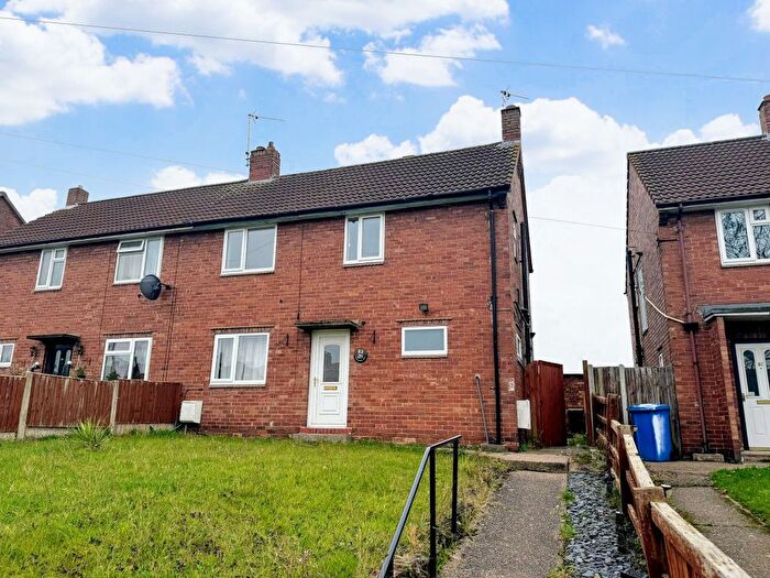 3 Bedroom Semi-Detached House To Rent In Shrewsbury Road, Worksop, S80