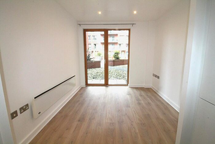 1 Bedroom Apartment To Rent In Shire House, Napier Street, Sheffield, S11