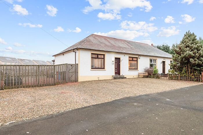 2 Bedroom Semi-Detached Bungalow For Sale In Byres Cottage, Falkirk, FK2