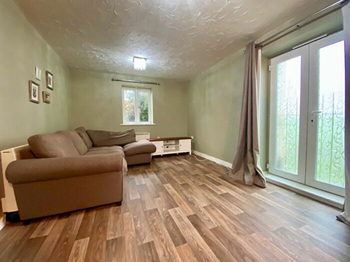 2 Bedroom Flat For Sale In Harn Road, Hampton Centre, Peterborough, Cambridgeshire, PE7