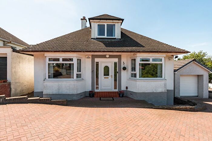 4 Bedroom Detached Bungalow For Sale In Drum Brae North, Edinburgh, EH4