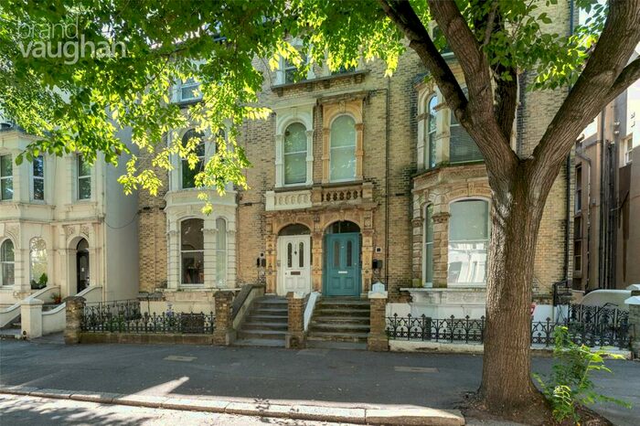 2 Bedroom Flat To Rent In Tisbury Road, Hove, East Sussex, BN3