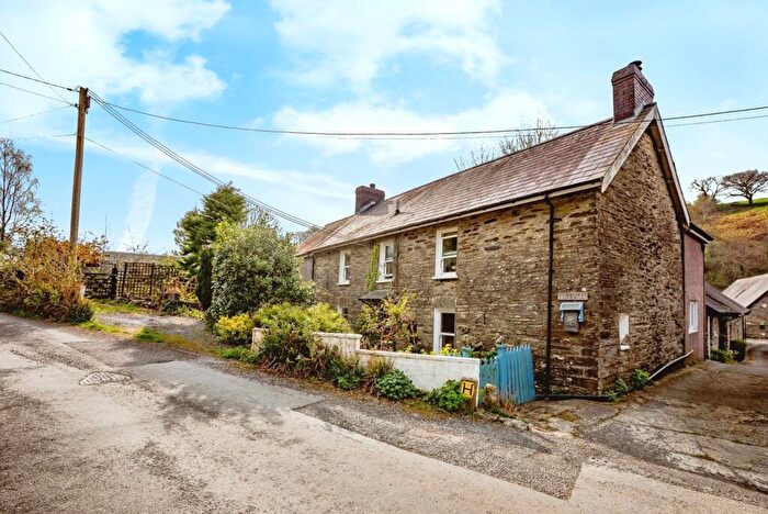 4 Bedroom Detached House For Sale In Velindre, Llandysul, Carmarthenshire, SA44