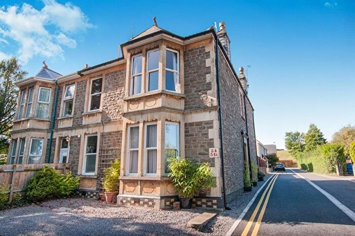 2 Bedroom Flat To Rent In Bath Road, Longwell Green, Bristol, BS30