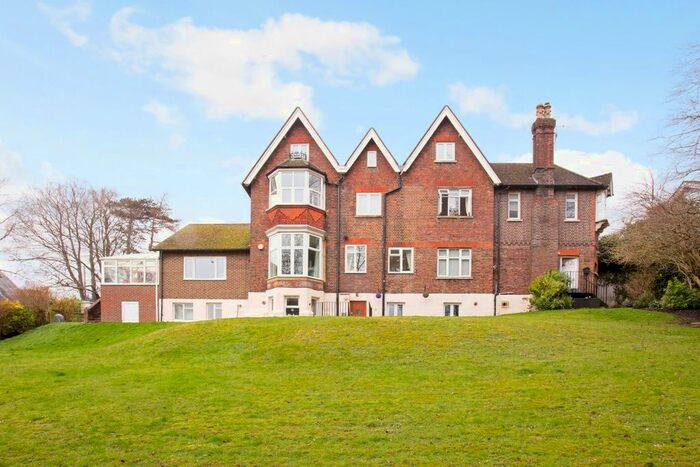 1 Bedroom Flat To Rent In Alma Road, Reigate, RH2