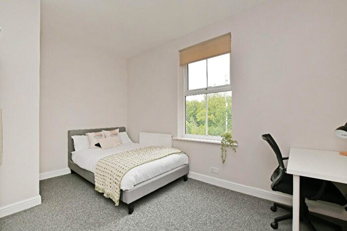 4 Bedroom Terraced House To Rent In Upper Hanover Street, Sheffield, S3