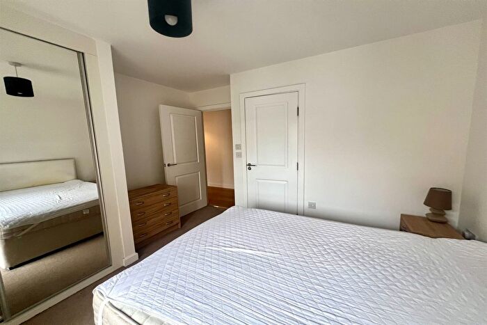 2 Bedroom Flat To Rent In Clydesdale Way, Belvedere, DA17