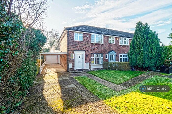 3 Bedroom End Of Terrace House To Rent In Cygnet Close, Northwood, HA6