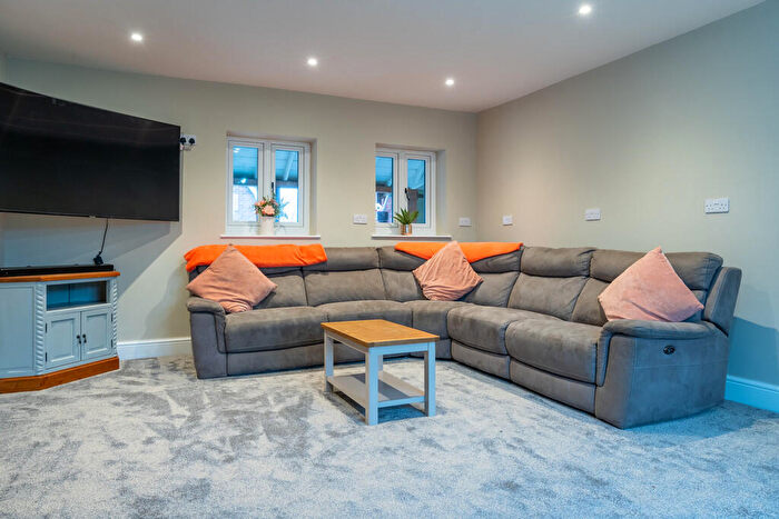 3 Bedroom Detached House For Sale In Thorpe St Andrew, NR7