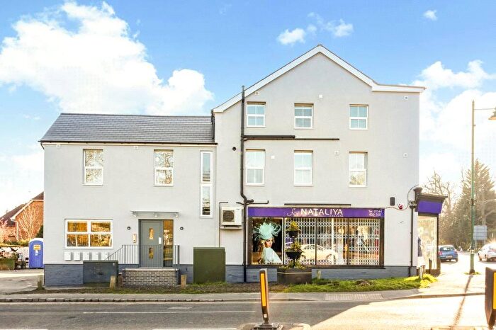 2 Bedroom Flat To Rent In Somerset House, London Road, Ascot, Berkshire, SL5