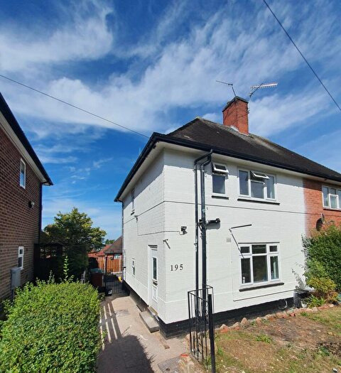 3 Bedroom House To Rent In Raymede Drive, Nottingham, NG5
