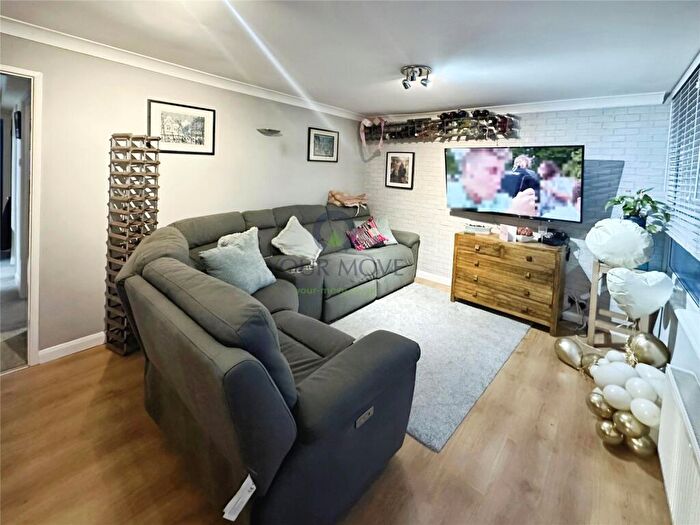 2 Bedroom Flat To Rent In Walden Parade, Walden Road, Chislehurst, BR7