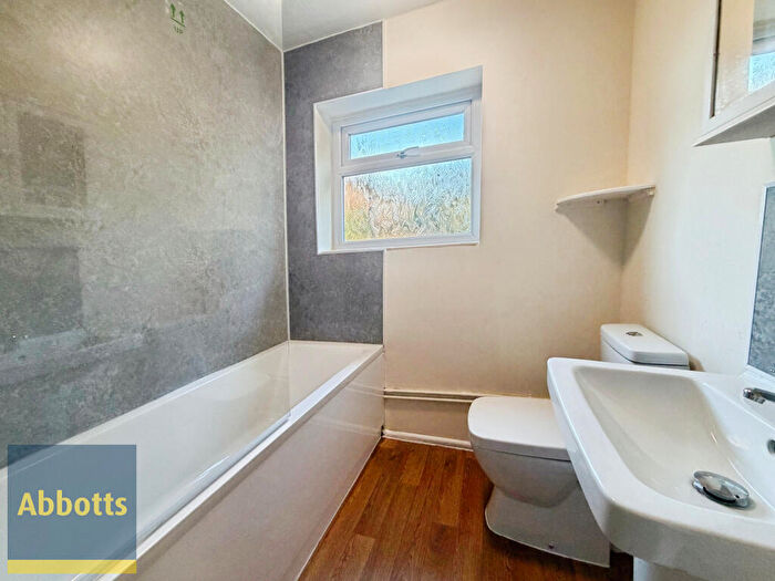 Studio To Rent In Gaywood, PE30